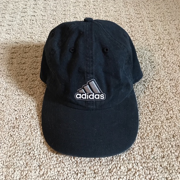 adidas hat - Picture 2 of 3